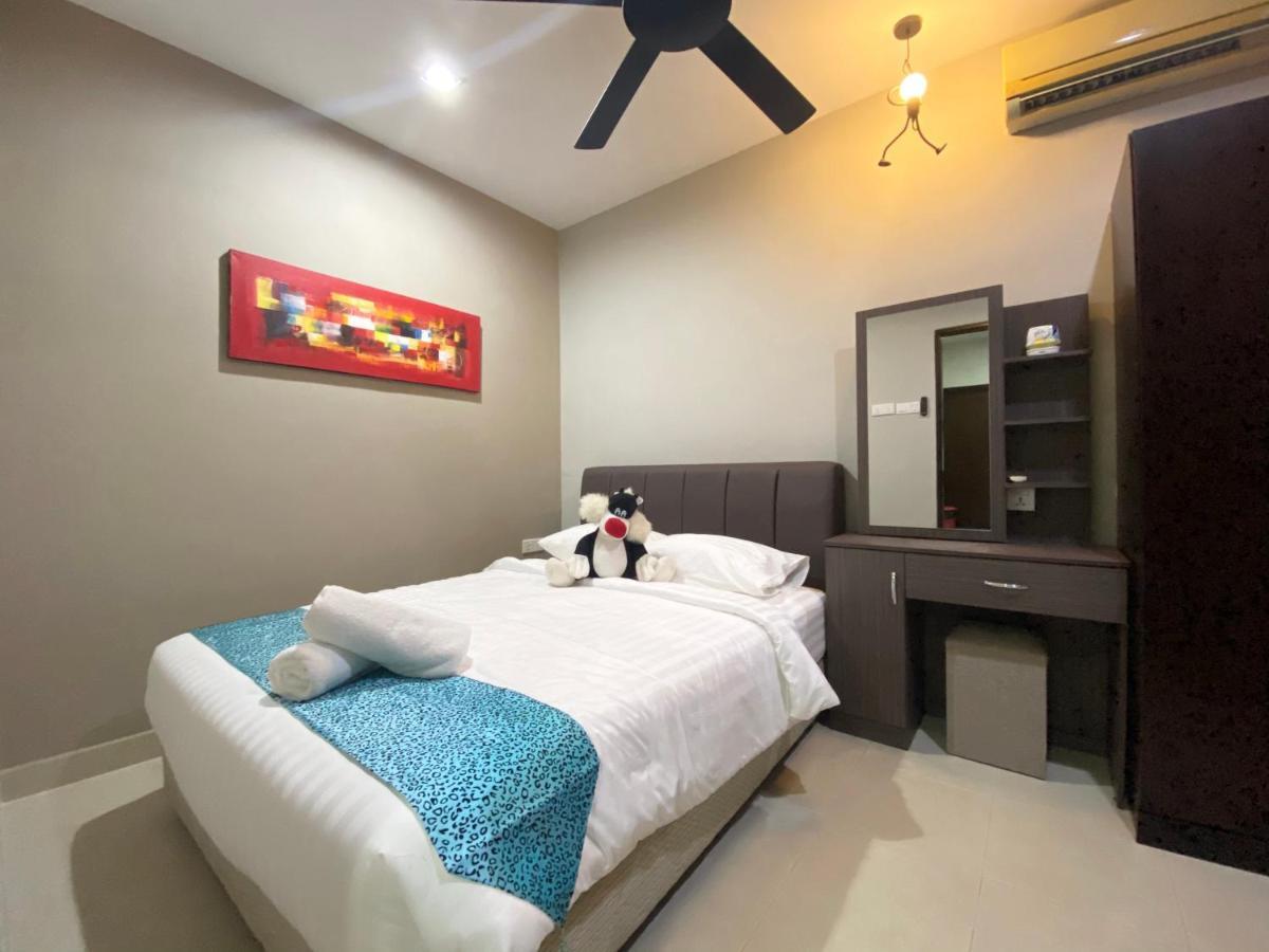 Langkawi Cozy Holiday Home At Bukit Indah By Zervin Kuah Exterior photo