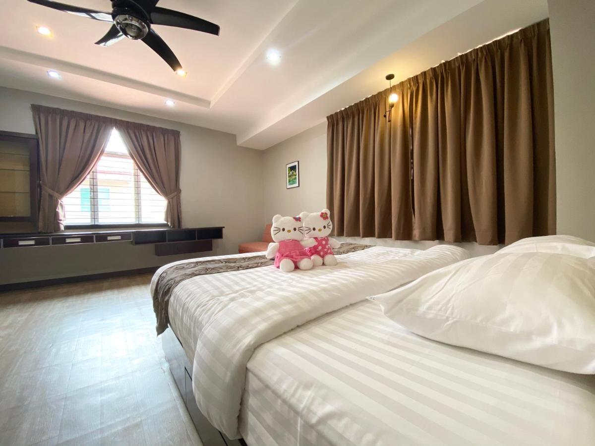 Langkawi Cozy Holiday Home At Bukit Indah By Zervin Kuah Exterior photo