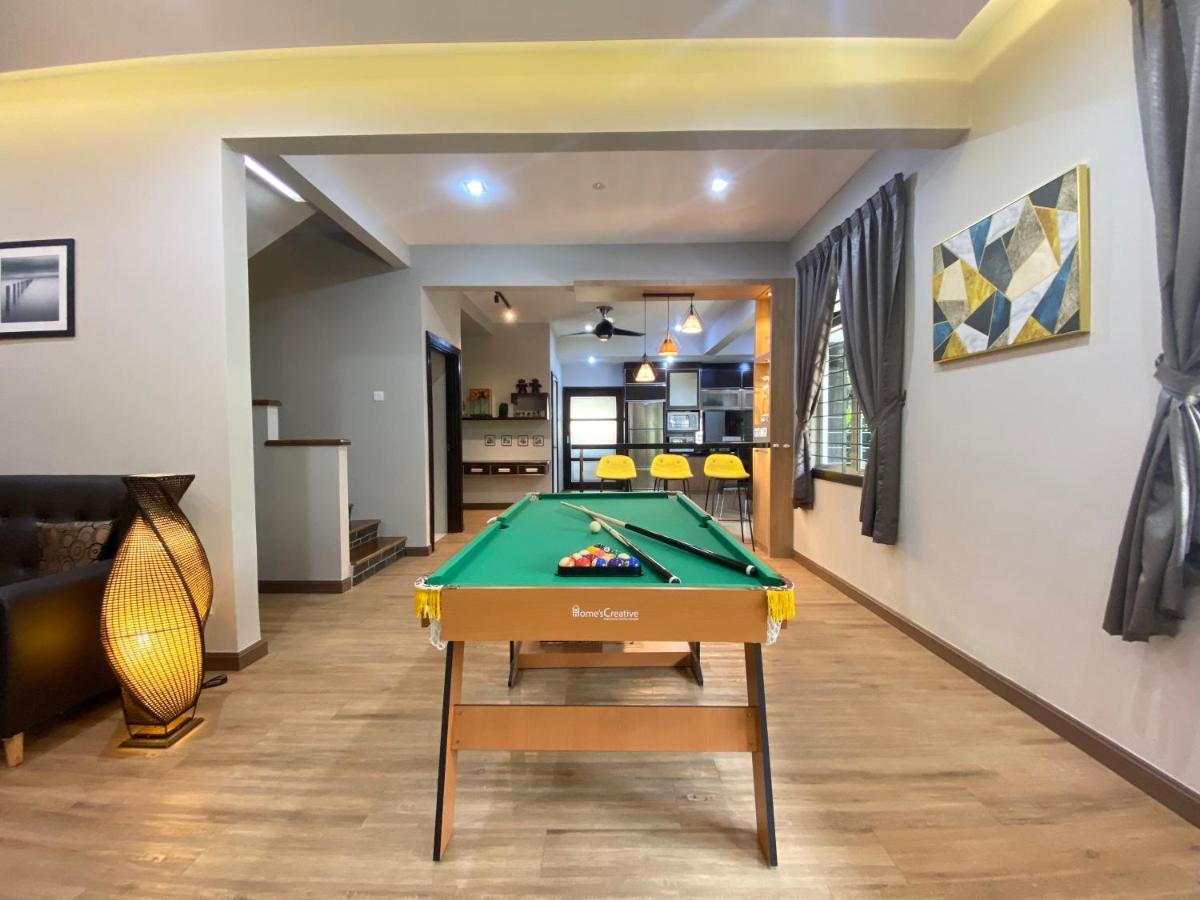 Langkawi Cozy Holiday Home At Bukit Indah By Zervin Kuah Exterior photo